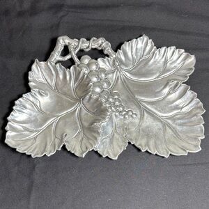 Arthur Court Grape Leaf Decorative Serving Tray 2006